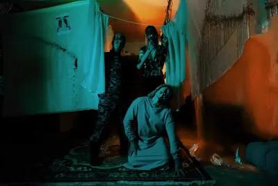 Outlast poster1