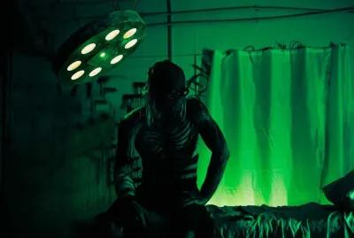 Outlast poster1