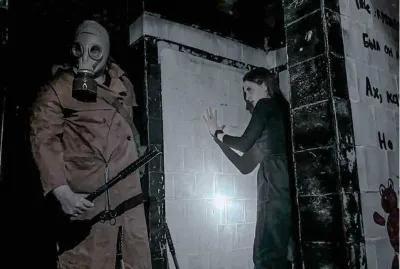 Outlast poster2