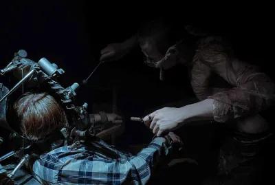 Outlast poster1
