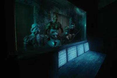 Outlast poster4