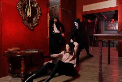 Scream poster2