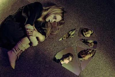 Split poster1