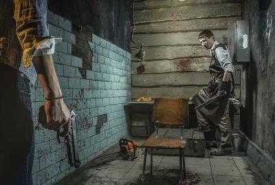 Hostel. Torture Basement poster3