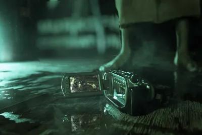 Outlast poster3