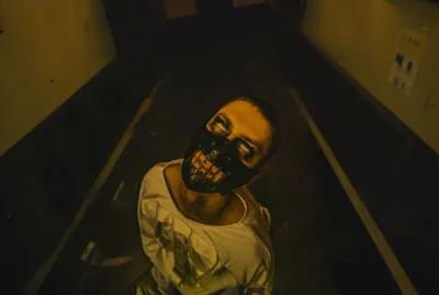 Outlast poster5