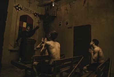 Outlast poster3