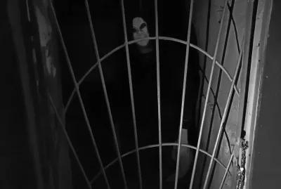 Hostel. Torture Basement. poster3