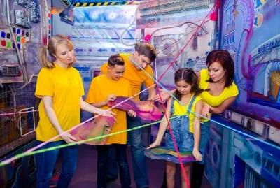 Minions. Toy Factory poster4
