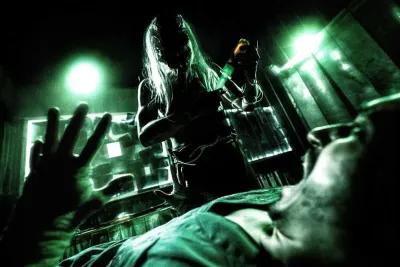 Outlast poster5