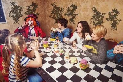 Alice in Wonderland poster2