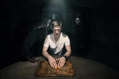 Devil's board poster5