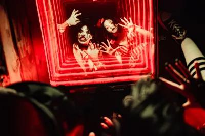 Sinister circus poster1
