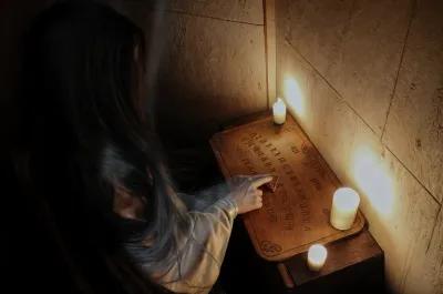 Devil's board poster5