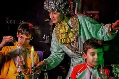 Perfumer. Kids poster2
