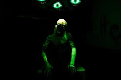 Outlast poster1