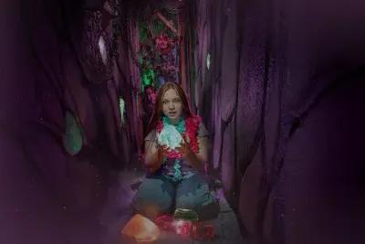 6 rooms poster8