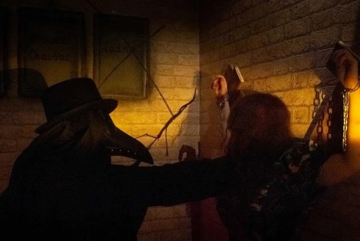 Plague doctor