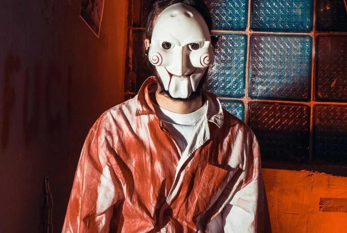 Saw