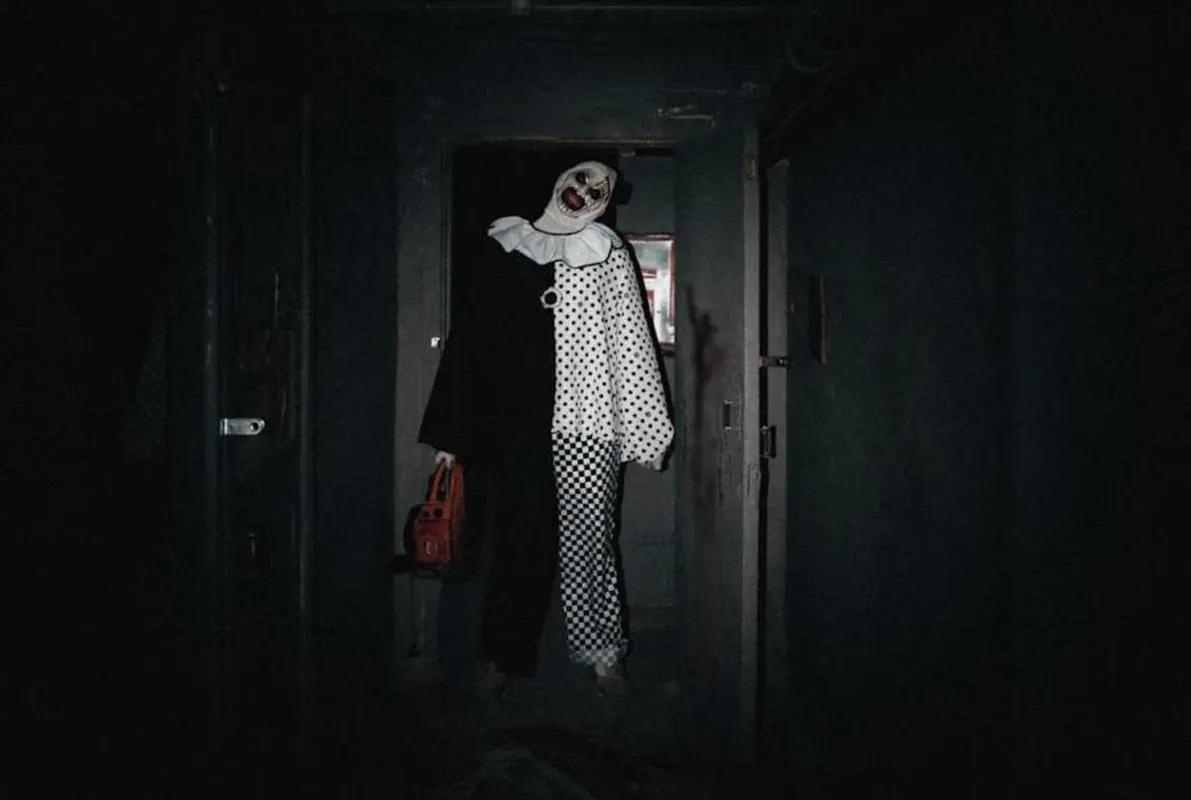 Ужасающий
