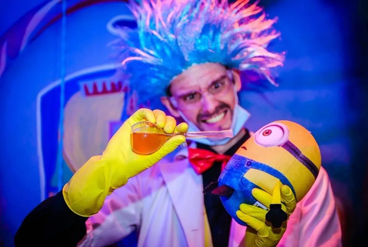 Minions. Toy Factory